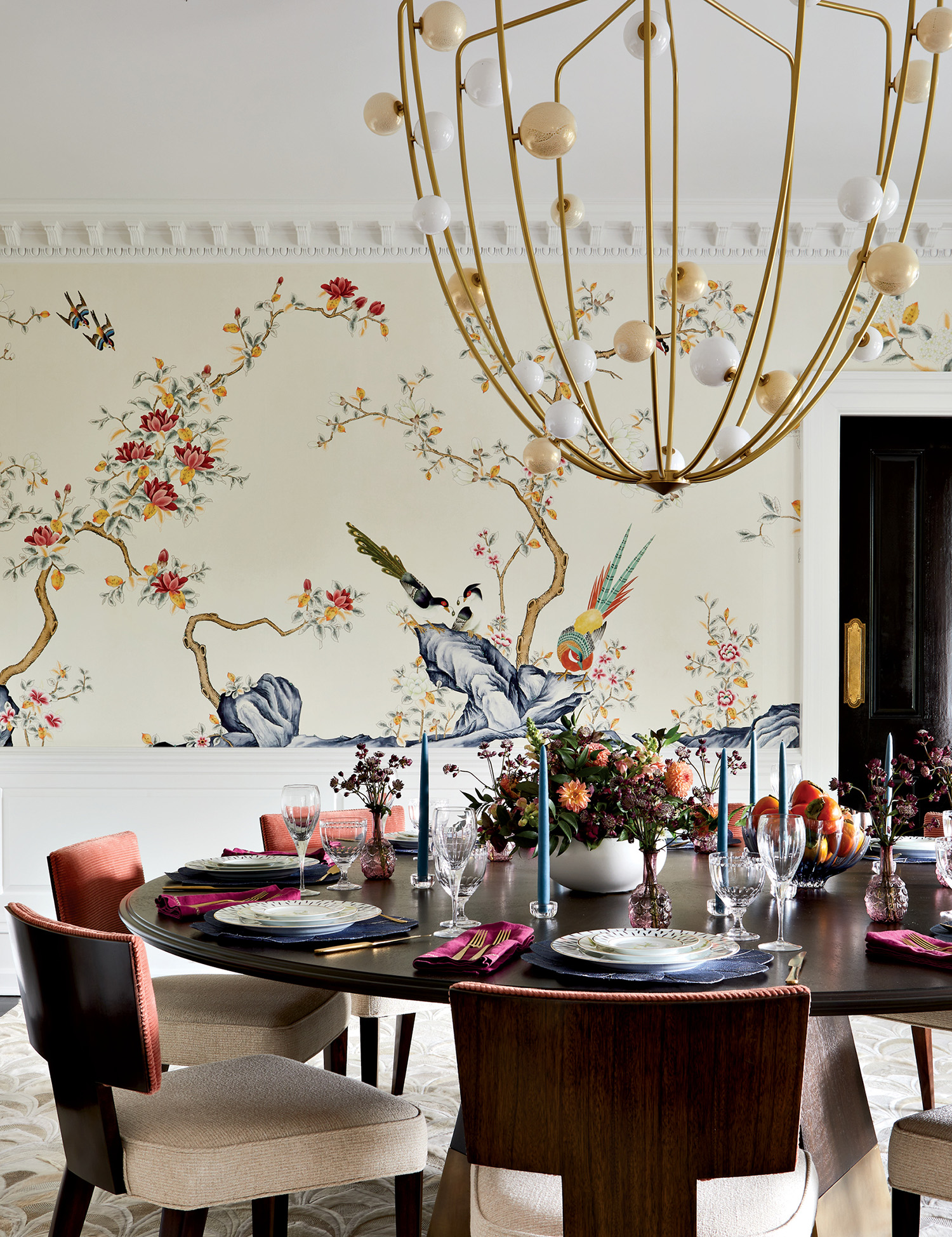 Botanical dining room mural